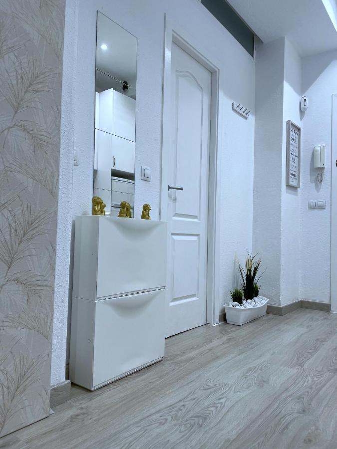 Precioso Apartamento Cerca De La Playa. Apartman Benalmádena Kültér fotó